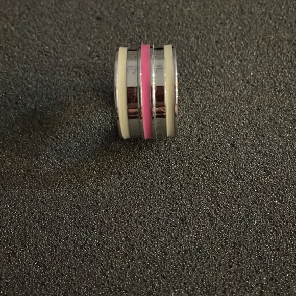 Ring - Picture 5 of 5